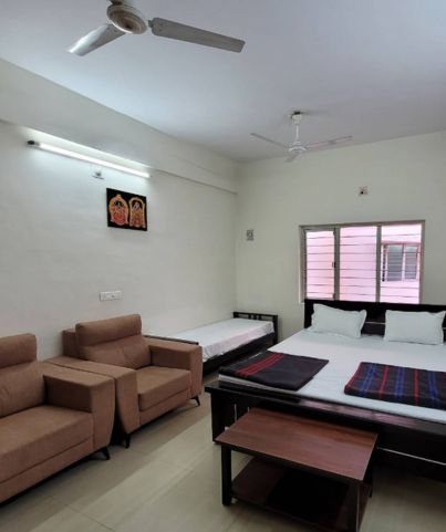 Shree Kshetrapal Jain Atithi Bhavan Front View